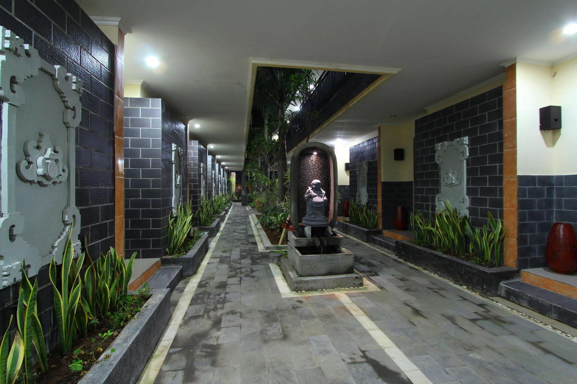Jimbaran Lestari Hotel & Residence - Spa Luaran gambar