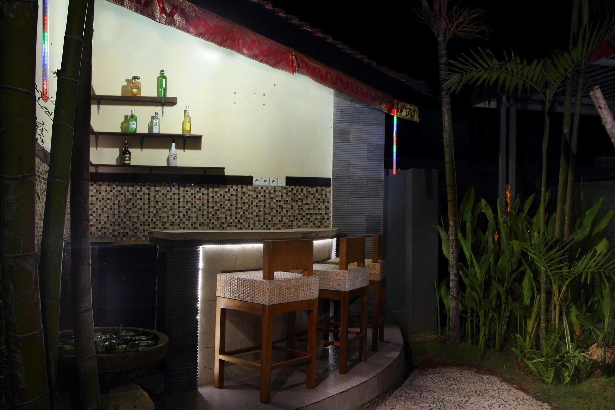 Jimbaran Lestari Hotel & Residence - Spa Luaran gambar