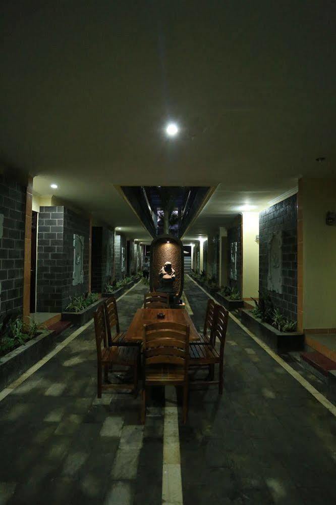 Jimbaran Lestari Hotel & Residence - Spa Luaran gambar