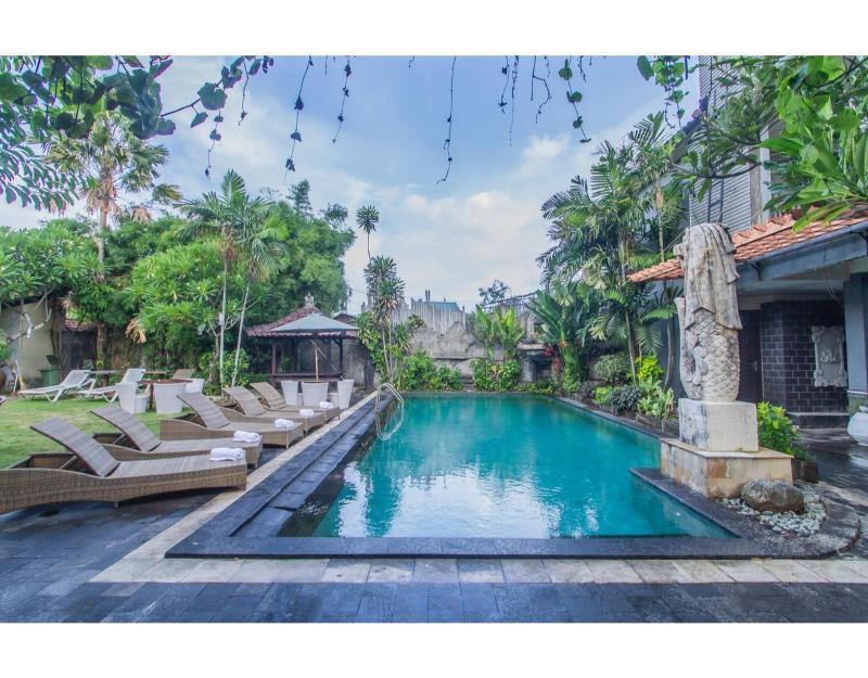 Jimbaran Lestari Hotel & Residence - Spa Luaran gambar